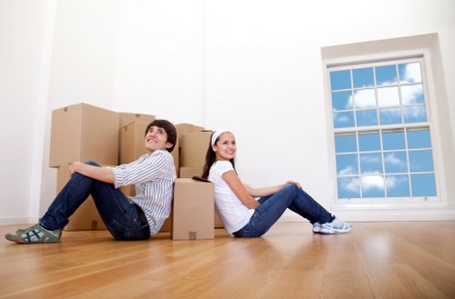 Furniture delivery and small flat move examples in Chelsea