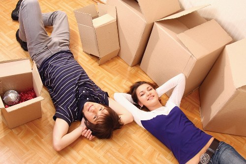 Packing and loading items for urgent removals in Chelsea